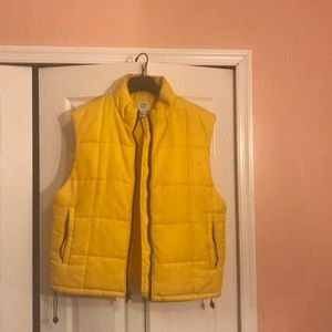 Women’s puffer vest